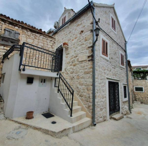 Captain's Lodge